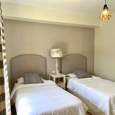 Brand New Townhouse Golden Mile *