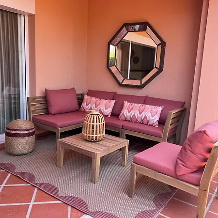 Holiday home Brand New Townhouse Golden Mile