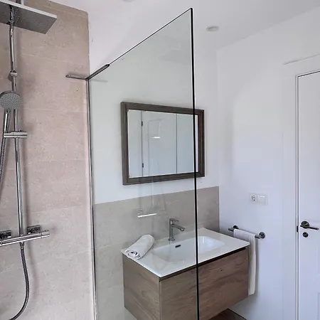 Brand New Townhouse Golden Mile Holiday home