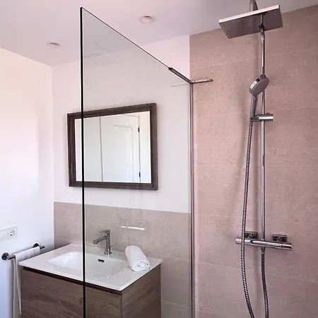 Brand New Townhouse Golden Mile